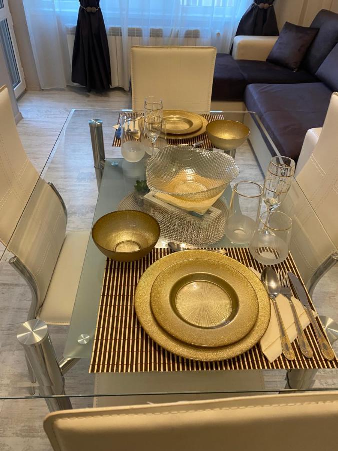 Iva Luxury Apartament Ruse Bagian luar foto