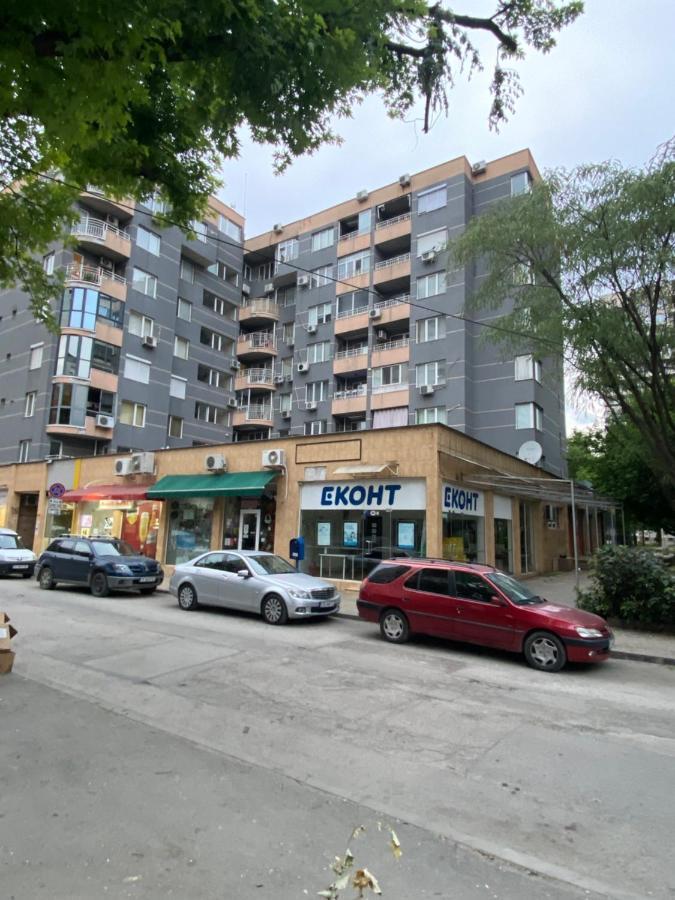 Iva Luxury Apartament Ruse Bagian luar foto